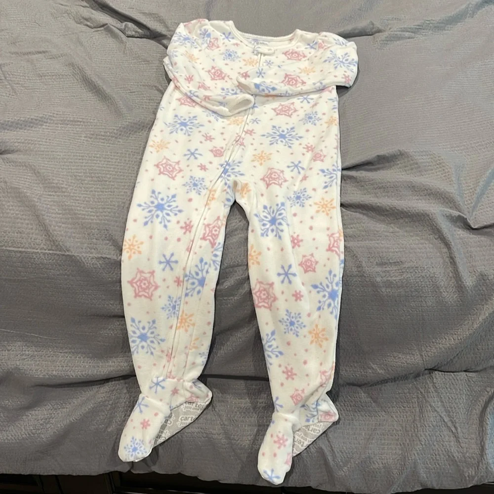 (NWTT)Carters Girl winter Fleece Foodie size 5T